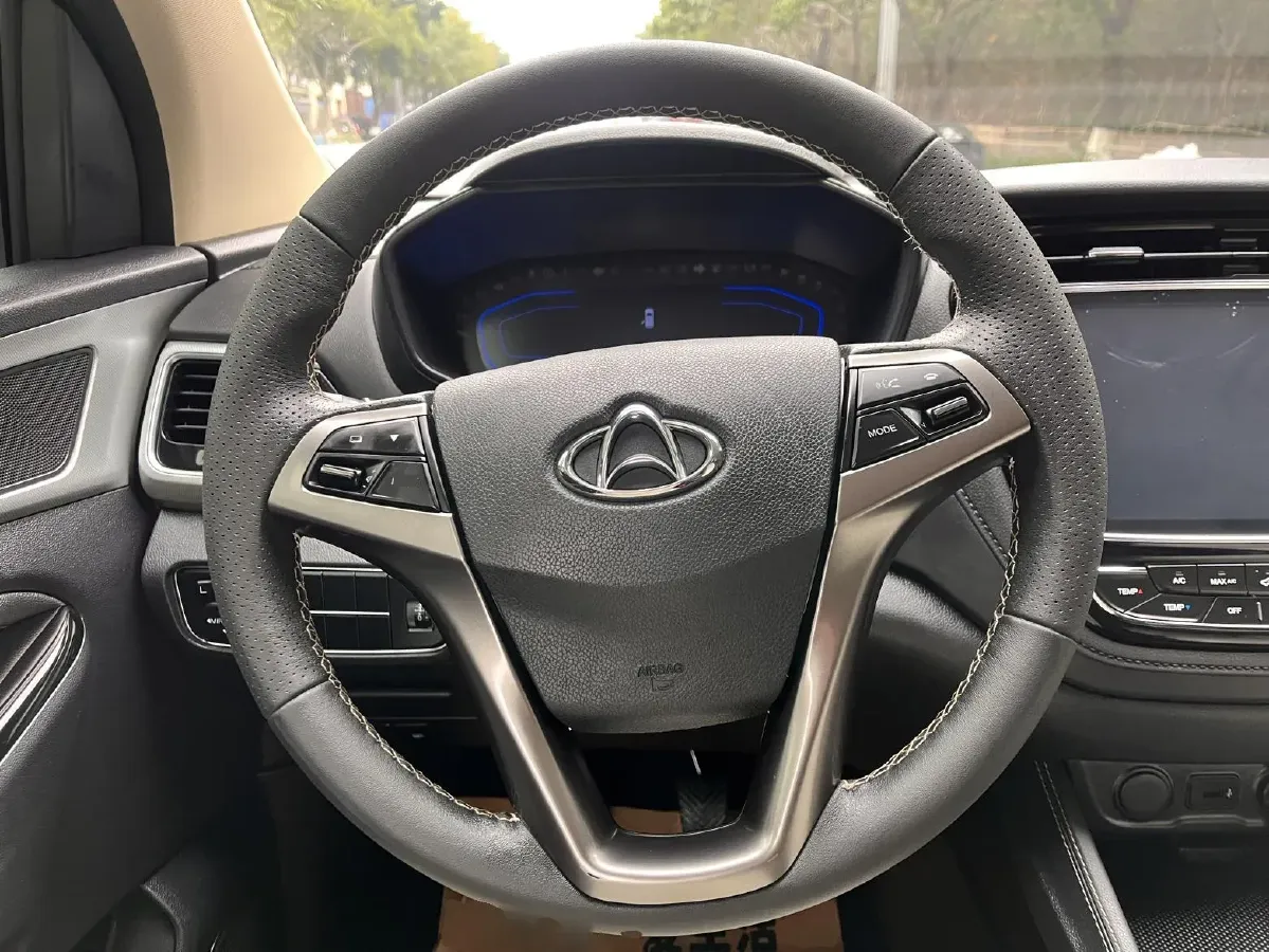 2019 ChangAn Oshan A800 1.6L 125HP L4 5MT,autocango,china used car exporter,china ev exporter,chinese used car exporter,chinese used ev exporter