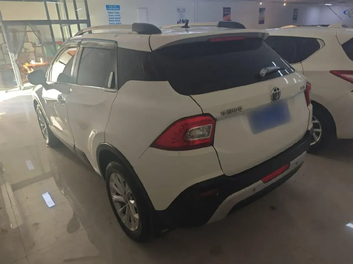 2015 Brilliance Auto V3 1.5L 112HP L4 5AT,autocango,china used car exporter,china ev exporter,chinese used car exporter,chinese used ev exporter