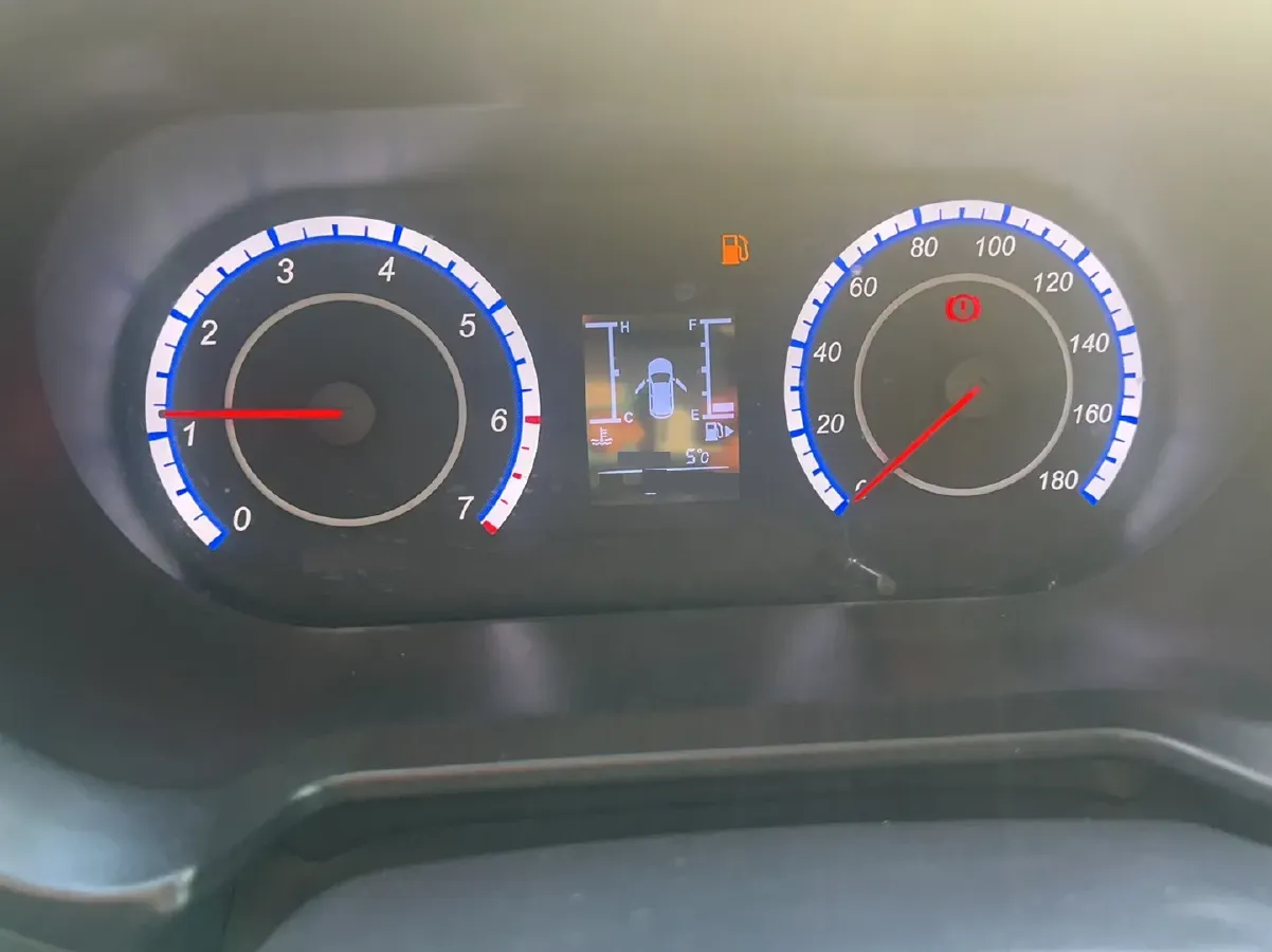 2019 ChangAn Kaicene Honor S 1.5L 107HP L4 5MT,autocango,china used car exporter,china ev exporter,chinese used car exporter,chinese used ev exporter