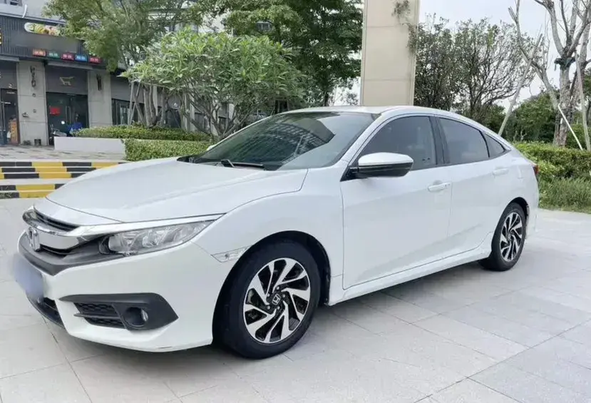 2016 Honda Civic 1.5T 177HP L4 CVT