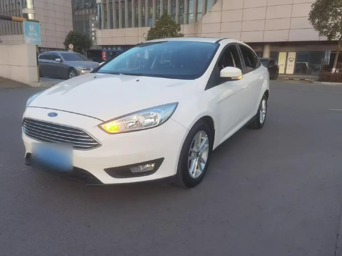 2018 Ford Focus 1.0T 125HP L3 6AT
