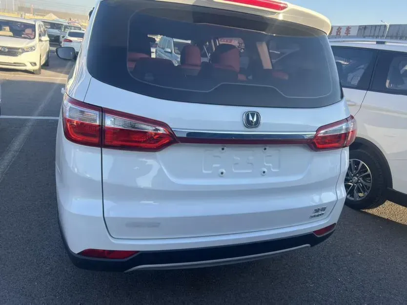 2017 ChangAn Linmax 1.5T 156HP L4 6AT,autocango,china used car exporter,china ev exporter,chinese used car exporter,chinese used ev exporter