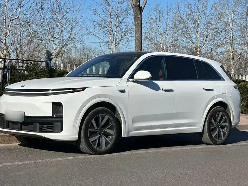 2023 Li L7 Range Extended 154HP REEV 40.9KWH