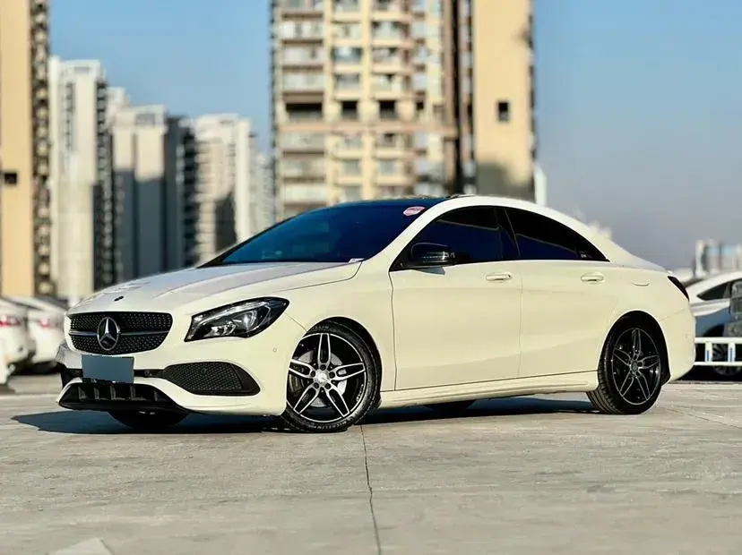 2016 Mercedes-Benz CLA Class 2.0T 184HP L4 7DCT