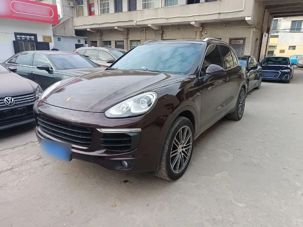 2016 Porsche Cayenne 3.0T 333HP V6 8AT