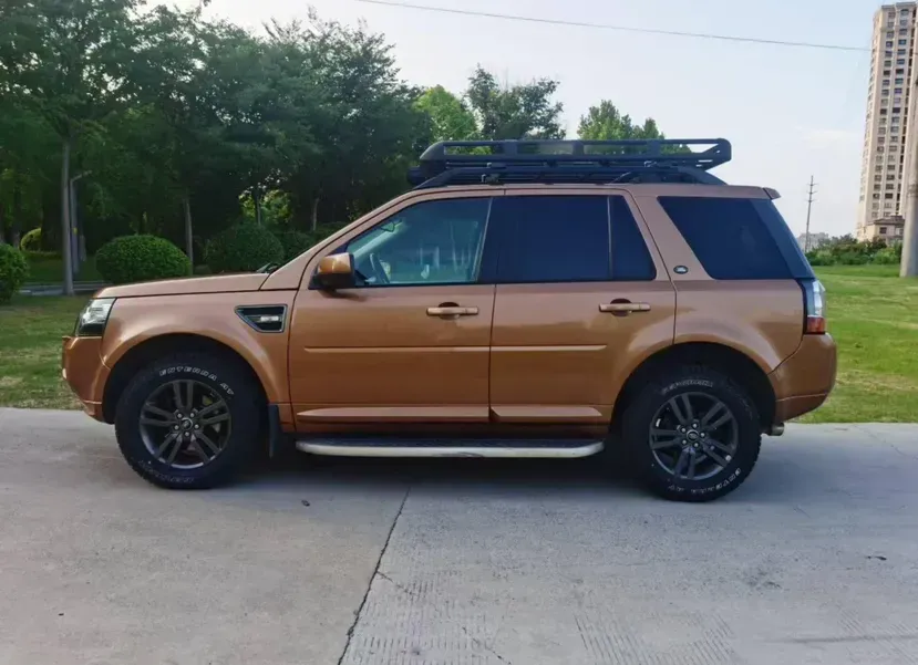 2015 Land Rover Freelander 2 2.0T 240HP L4 6AT,autocango,china used car exporter,china ev exporter,chinese used car exporter,chinese used ev exporter