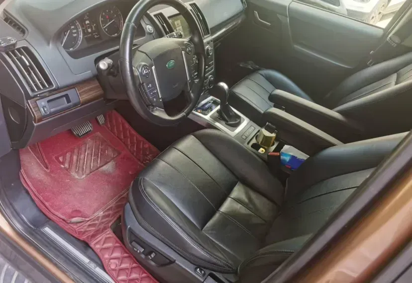 2015 Land Rover Freelander 2 2.0T 240HP L4 6AT,autocango,china used car exporter,china ev exporter,chinese used car exporter,chinese used ev exporter