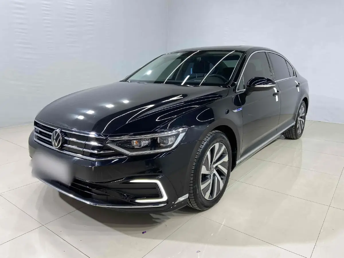 2022 Volkswagen Magotan GTE 1.4T 150HP L4 6DCT PHEV 13KWH