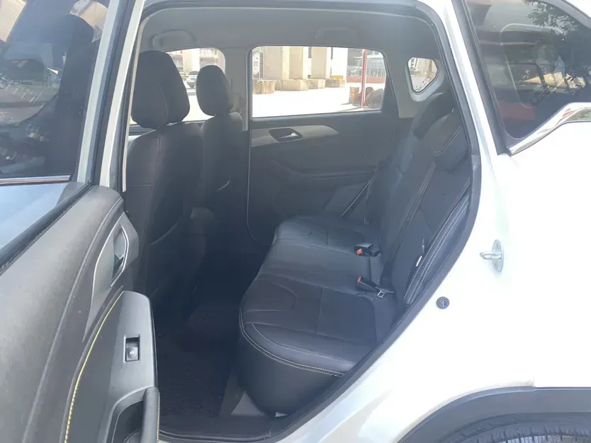 2021 BeiJing Auto X3 1.5T 150HP L4 CVT,autocango,china used car exporter,china ev exporter,chinese used car exporter,chinese used ev exporter