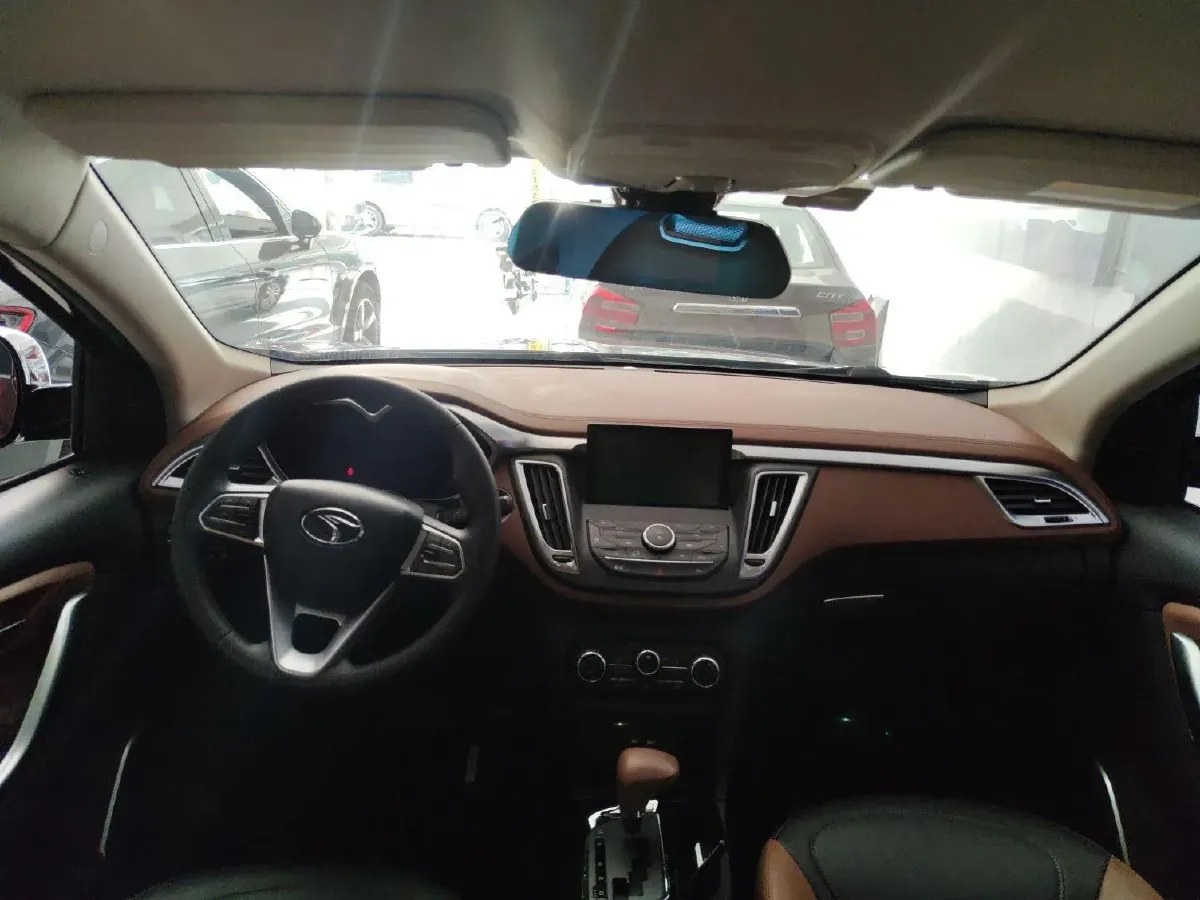 2015 Soueast DX7 1.5T 156HP L4 5AT,autocango,china used car exporter,china ev exporter,chinese used car exporter,chinese used ev exporter