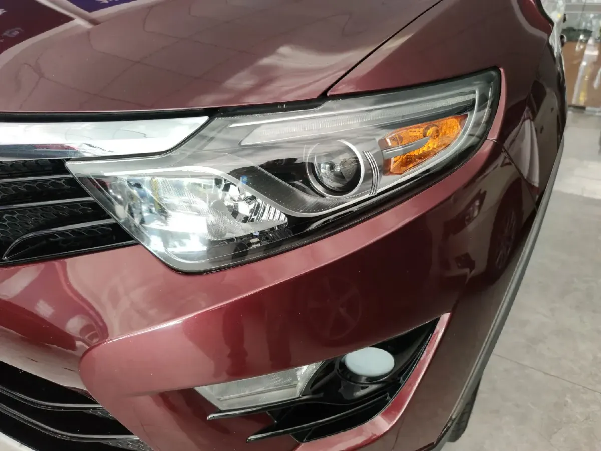 2015 Soueast DX7 1.5T 156HP L4 5AT,autocango,china used car exporter,china ev exporter,chinese used car exporter,chinese used ev exporter