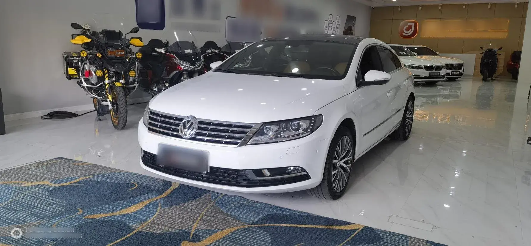 2016 Volkswagen CC 2.0T 200HP L4 6DCT
