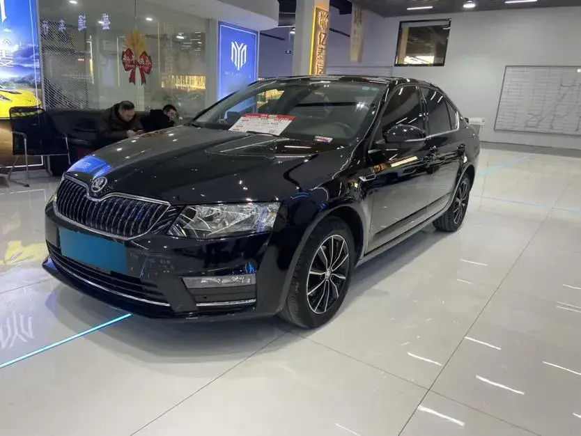 2017 Skoda Octavia 1.4T 150HP L4 7DCT