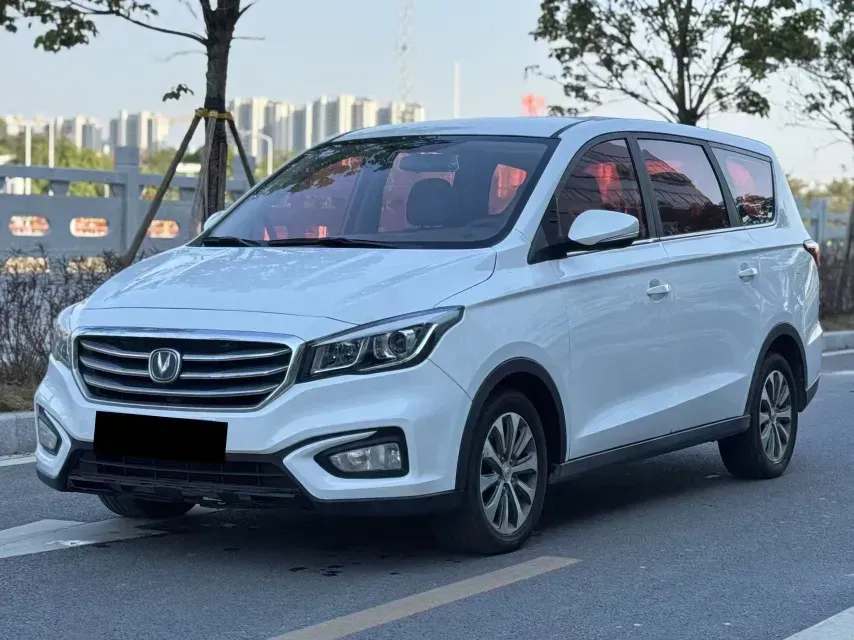 2017 ChangAn Linmax 1.6L 125HP L4 5MT,autocango,china used car exporter,china ev exporter,chinese used car exporter,chinese used ev exporter