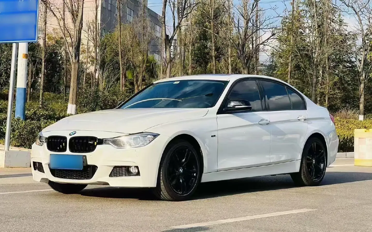 2015 BMW 3 Series 2.0T 245HP L4 8AT