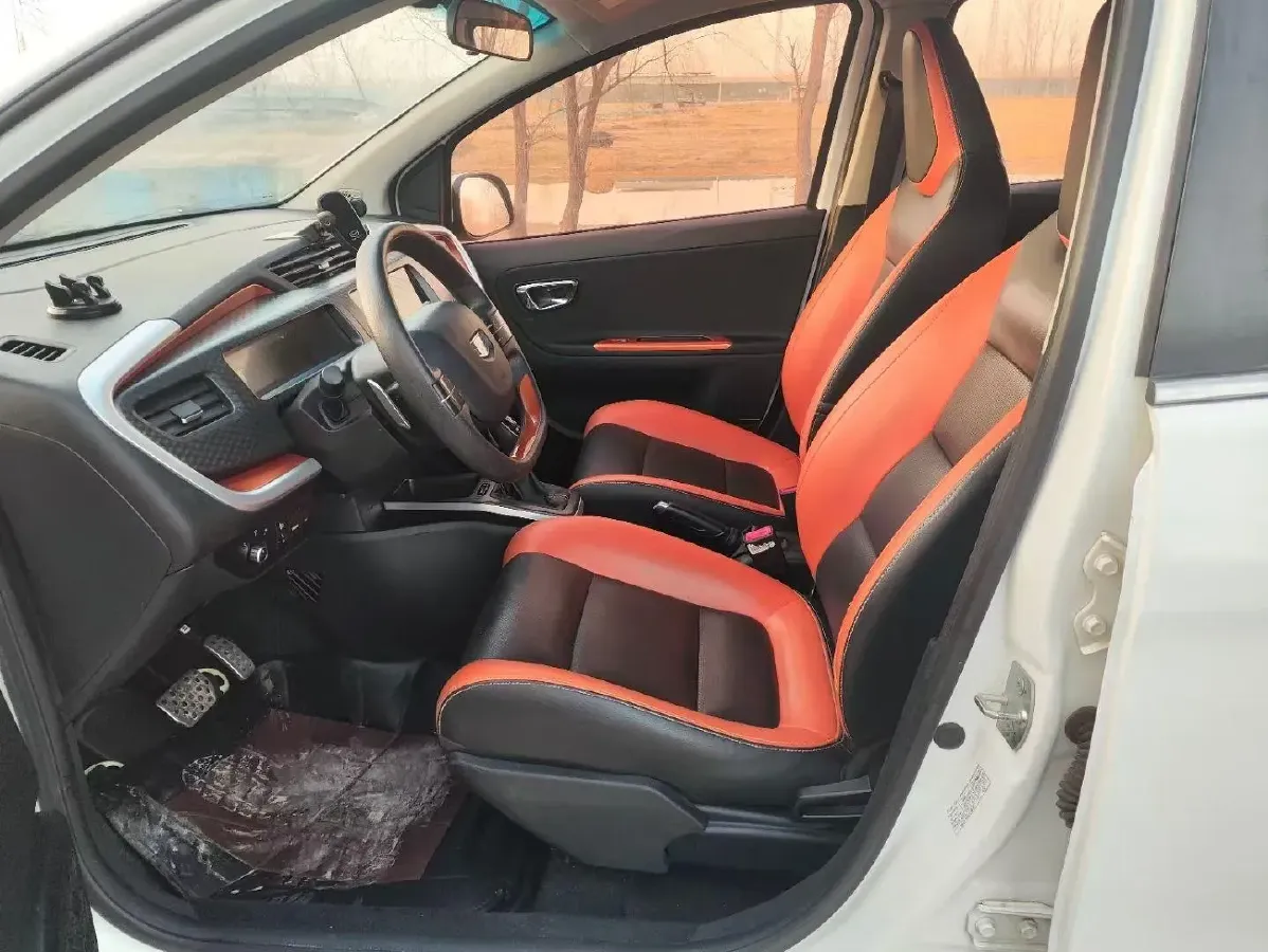 2017 Geely Vision X1 1.3L 88HP L4 4AT,autocango,china used car exporter,china ev exporter,chinese used car exporter,chinese used ev exporter