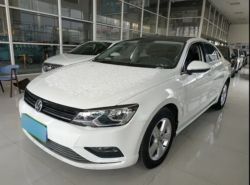 2017 Volkswagen Lamando 1.4T 131HP L4 7DCT