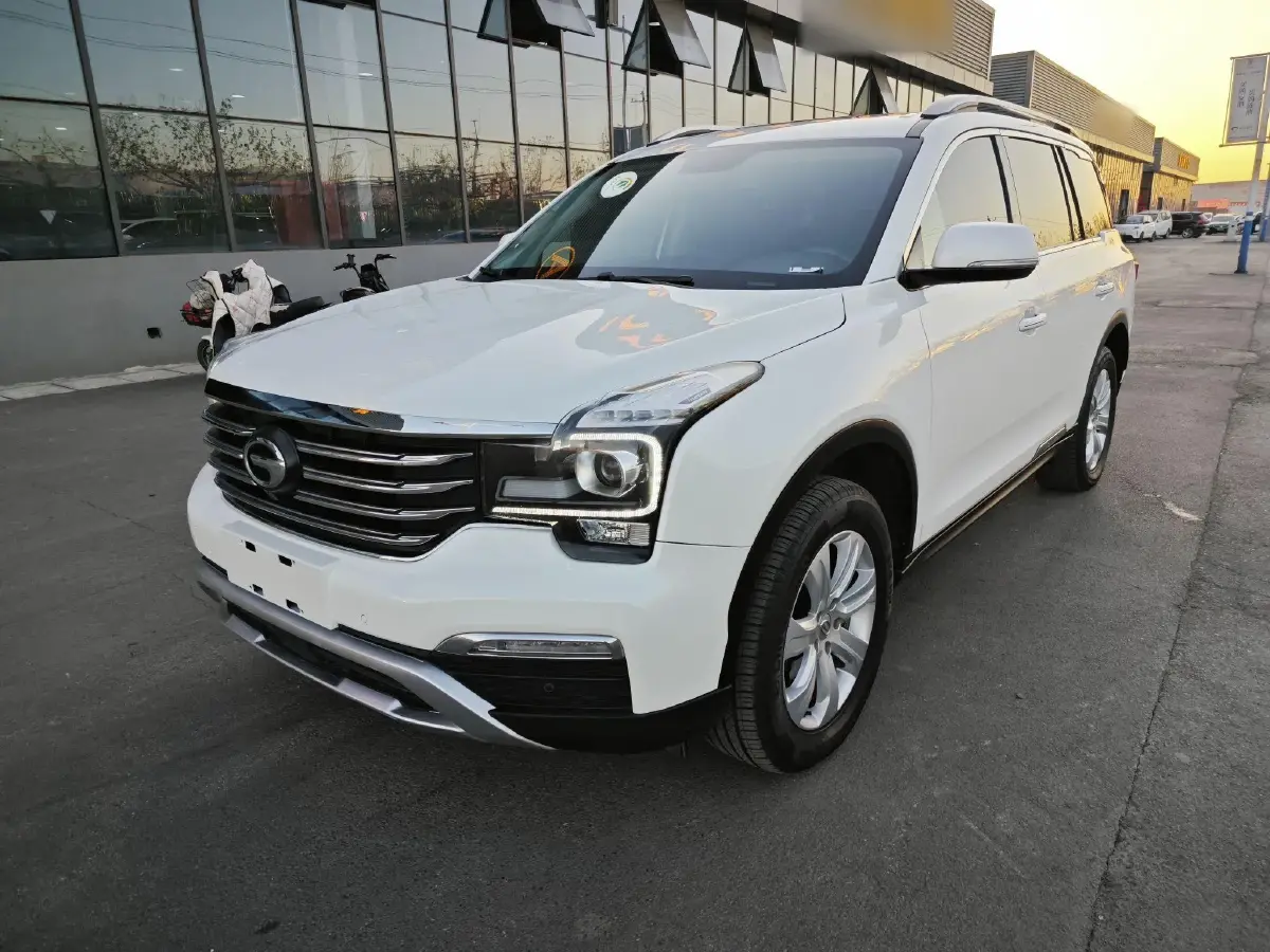 2017 GAC Trumpchi GS8 2.0T 201HP L4 6AT