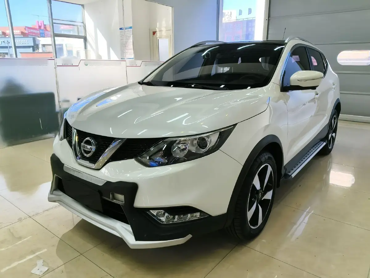 2016 Nissan Qashqai 2.0L 150HP L4 CVT