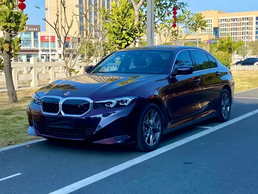 2022 BMW i3 BEV 70KWH