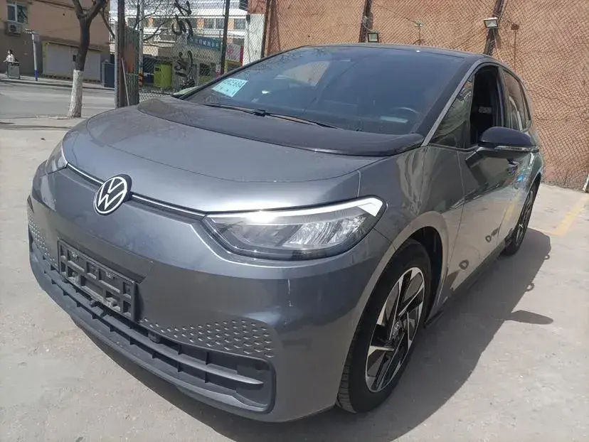 2023 Volkswagen ID.3 BEV 52.8KWH