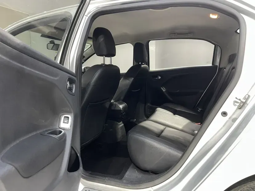 2014 Peugeot 301 1.6L 117HP L4 5MT,autocango,china used car exporter,china ev exporter,chinese used car exporter,chinese used ev exporter