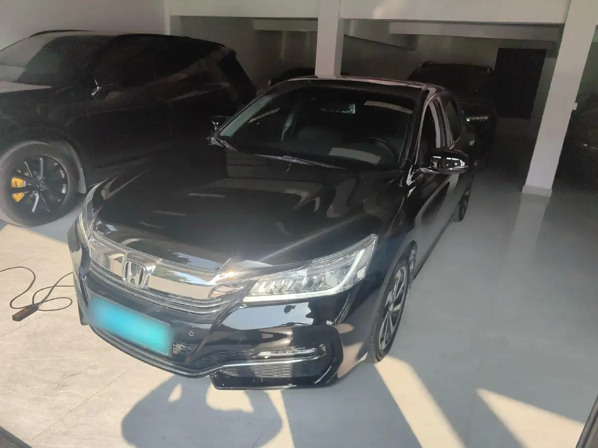 2016 Honda Accord 2.4L 186HP L4 CVT