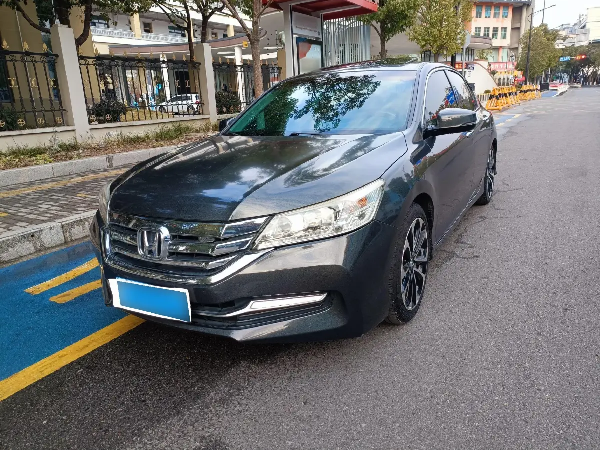 2014 Honda Accord 3.0L 261HP V6 6AT