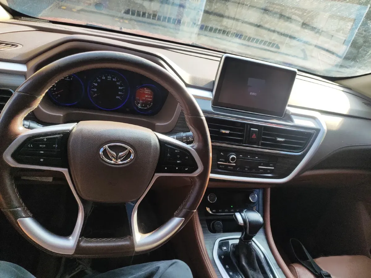 2018 BAIC Hyosow S7 1.5T 150HP L4 8AT,autocango,china used car exporter,china ev exporter,chinese used car exporter,chinese used ev exporter