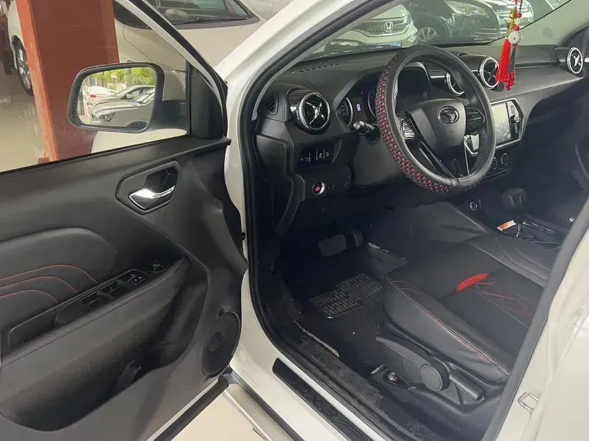 2018 Soueast DX3 1.5T 156HP L4 CVT,autocango,china used car exporter,china ev exporter,chinese used car exporter,chinese used ev exporter