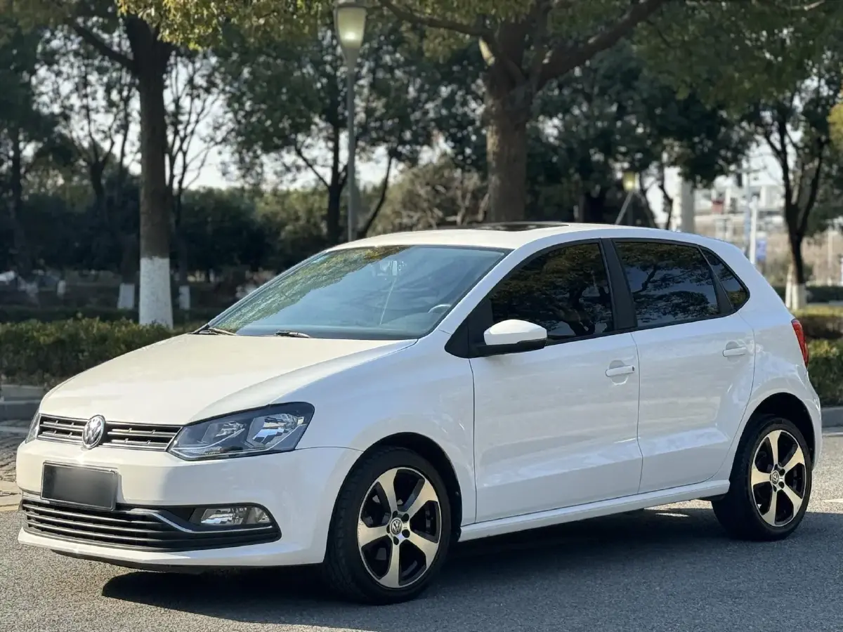 2018 Volkswagen Polo 1.5L 110HP L4 6AT