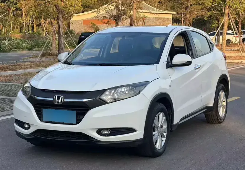 2015 Honda Vezel 1.8L 136HP L4 CVT