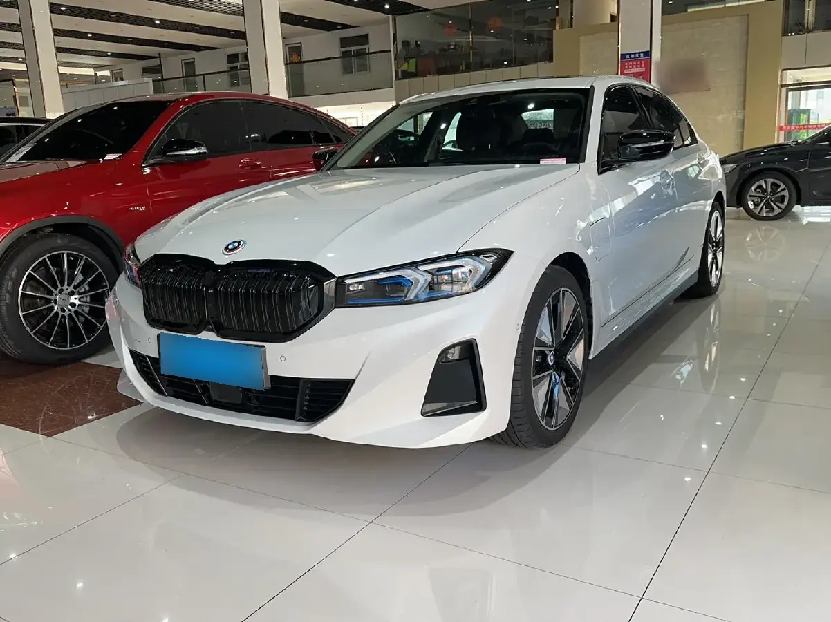 2023 BMW i3 BEV 79.05KWH