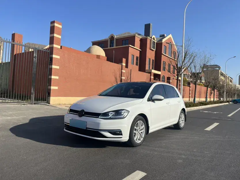2019 Volkswagen Golf 1.4T 150HP L4 7DCT