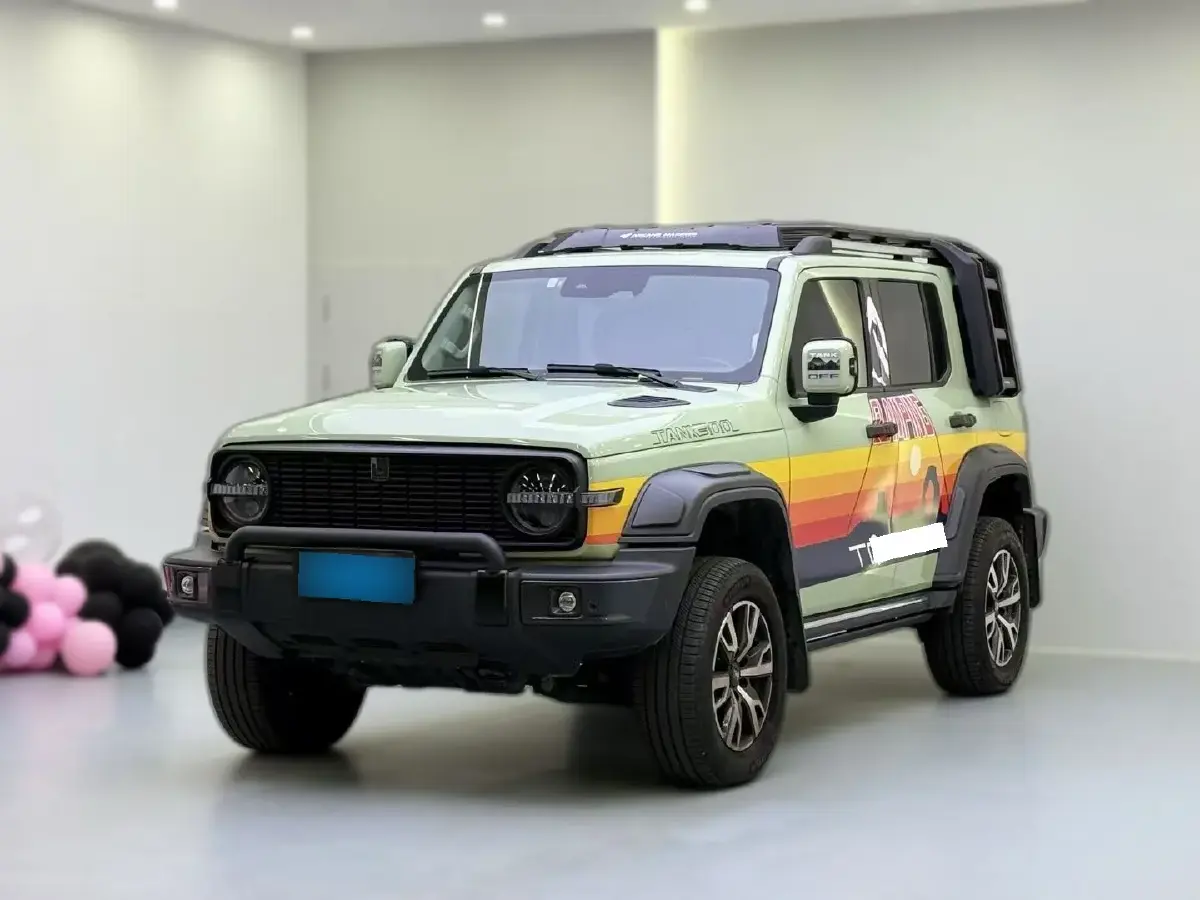 2021 Tank 300 2.0T 227HP L4 8AT