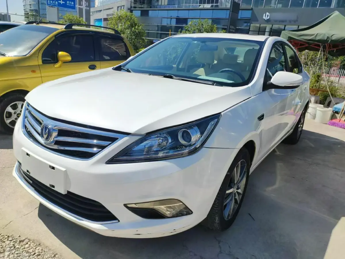 2016 ChangAn Eado 1.6L 125HP L4 5MT