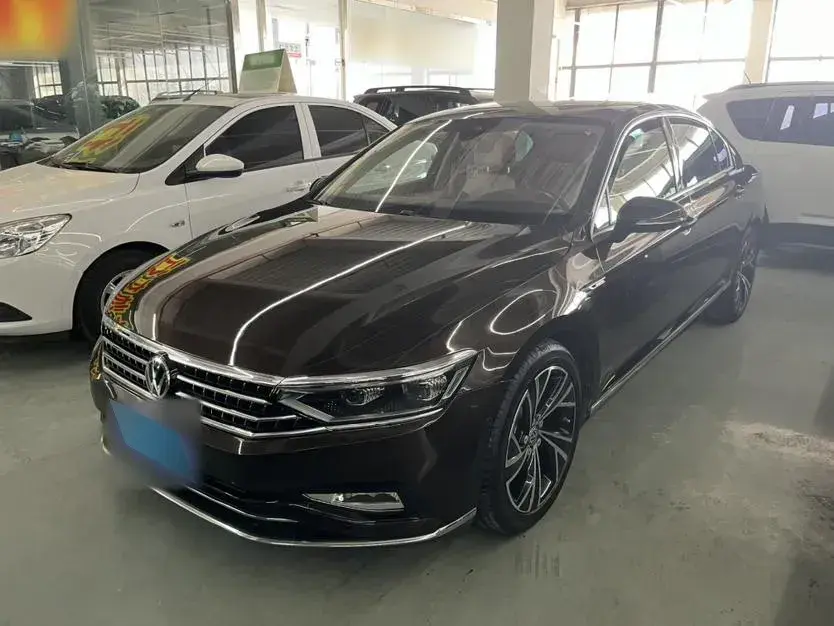 2020 Volkswagen Magotan 2.0T 220HP L4 7DCT