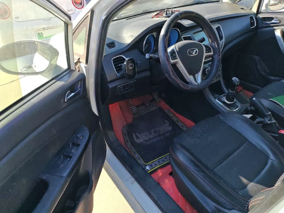 2015 KaiYi C3 1.5L 109HP L4 5MT,autocango,china used car exporter,china ev exporter,chinese used car exporter,chinese used ev exporter