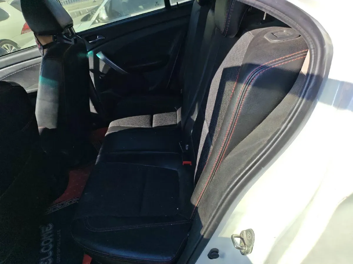 2015 KaiYi C3 1.5L 109HP L4 5MT,autocango,china used car exporter,china ev exporter,chinese used car exporter,chinese used ev exporter