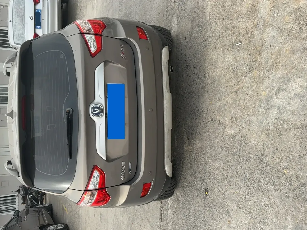 2015 ChangAn CS35 1.6L 125HP L4 5MT,autocango,china used car exporter,china ev exporter,chinese used car exporter,chinese used ev exporter