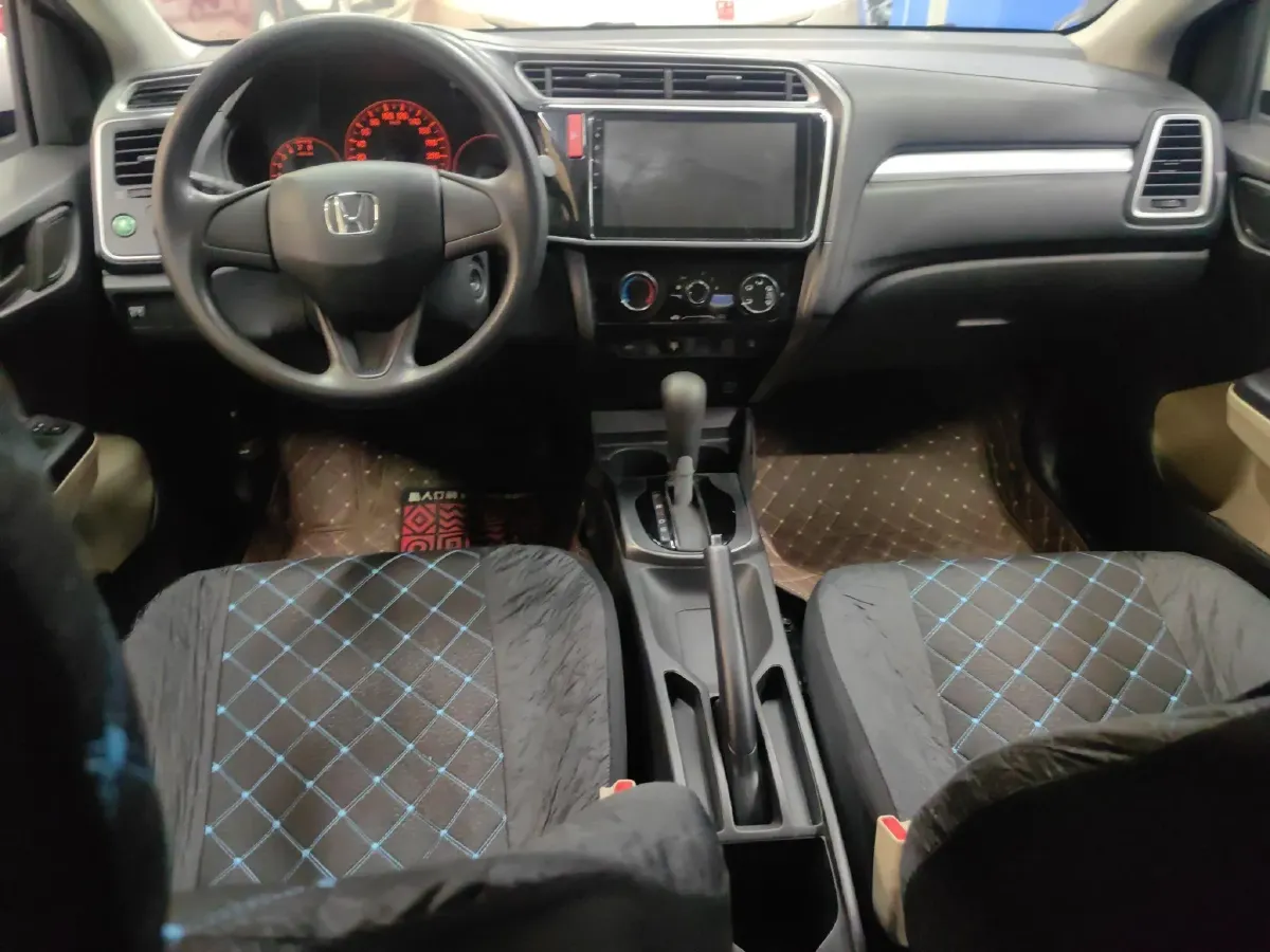 2016 Honda Greiz 1.5L 131HP L4 CVT,autocango,china used car exporter,china ev exporter,chinese used car exporter,chinese used ev exporter