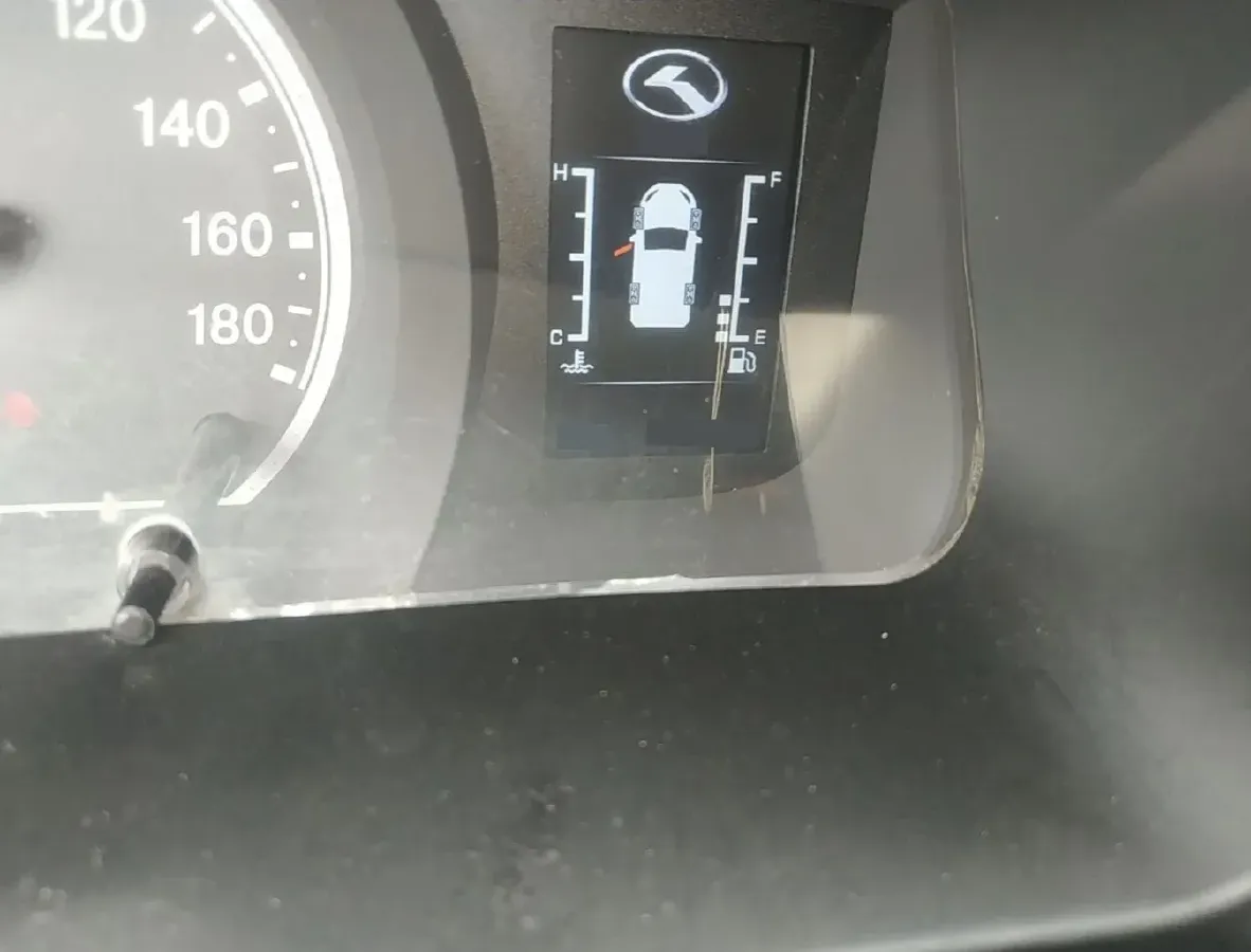 2019 KingLong KaiRuiHaoKe 2.2L 112HP L4 5MT,autocango,china used car exporter,china ev exporter,chinese used car exporter,chinese used ev exporter