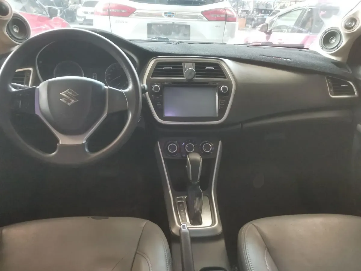 2014 Suzuki S-cross 1.6L 122HP L4 CVT,autocango,china used car exporter,china ev exporter,chinese used car exporter,chinese used ev exporter