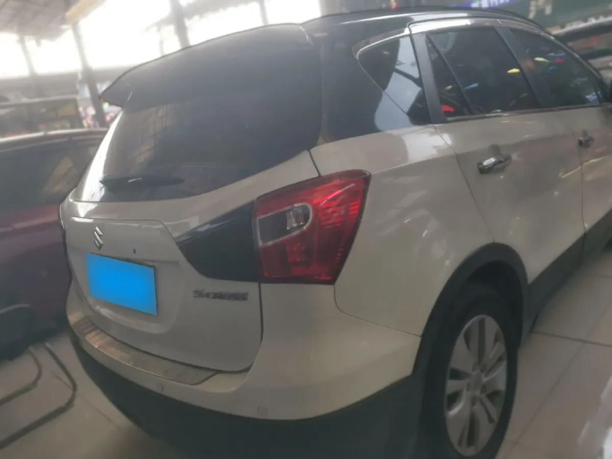 2014 Suzuki S-cross 1.6L 122HP L4 CVT,autocango,china used car exporter,china ev exporter,chinese used car exporter,chinese used ev exporter