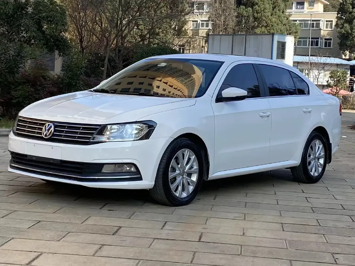 2017 Volkswagen Lavida 1.4T 131HP L4 7DCT