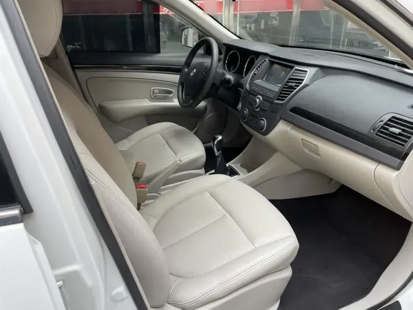 2016 DongFeng Aeolus A60 1.5L 116HP L4 5MT,autocango,china used car exporter,china ev exporter,chinese used car exporter,chinese used ev exporter
