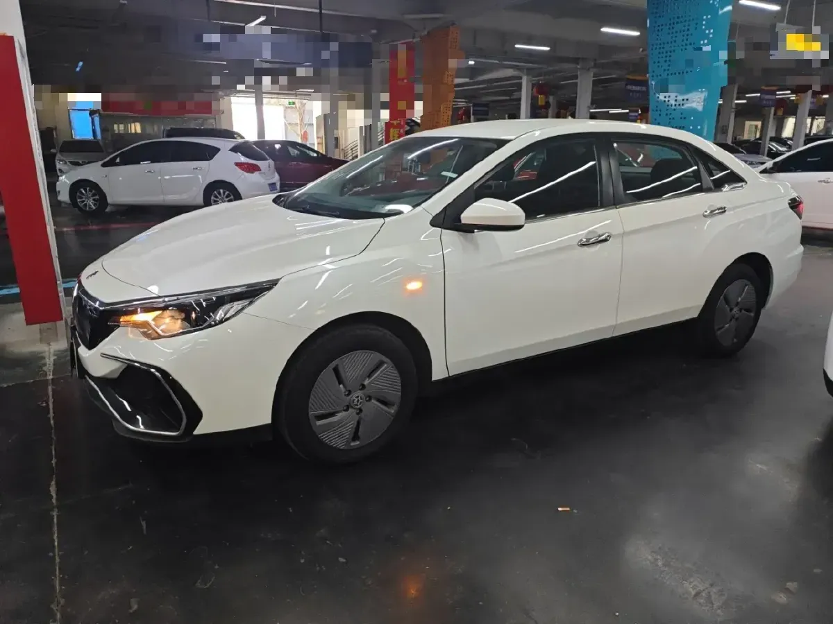 2023 Venucia D60 EV BEV 47KWH,autocango,china used car exporter,china ev exporter,chinese used car exporter,chinese used ev exporter