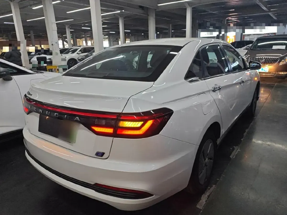 2023 Venucia D60 EV BEV 47KWH,autocango,china used car exporter,china ev exporter,chinese used car exporter,chinese used ev exporter