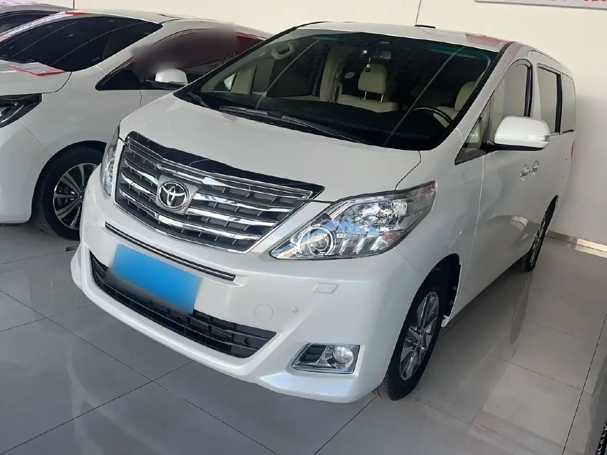 2012 Toyota Alphard 3.5L 275HP V6 6AT