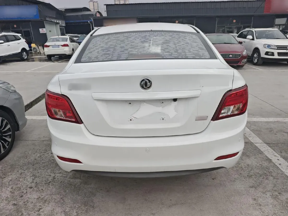 2016 DongFeng Forthing Joyear S50 1.5L 120HP L4 5MT,autocango,china used car exporter,china ev exporter,chinese used car exporter,chinese used ev exporter